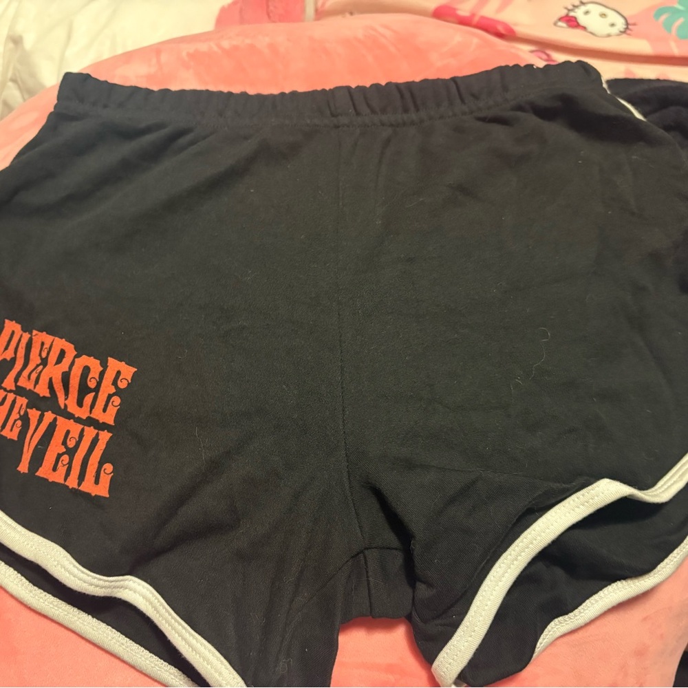 Dollface shorts from ICHY tour
